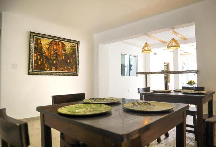 پانسیون Casa Mompa