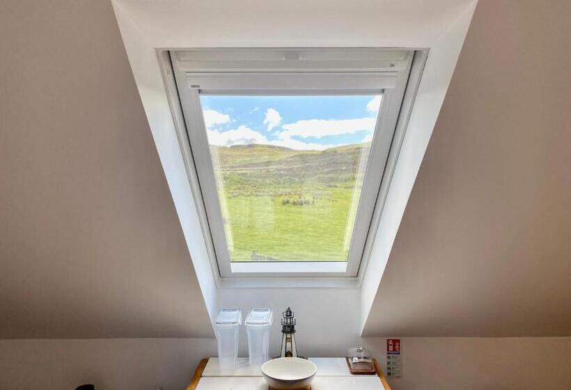 بنسيون Cleadail Guest House