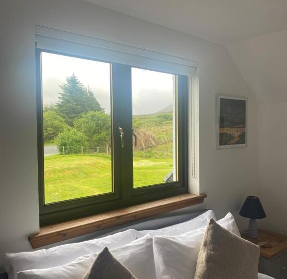 بنسيون Cleadail Guest House