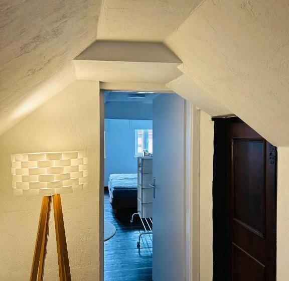 بنسيون Doppel Zweibett Zimmer Im Herzen Von Gladenbach