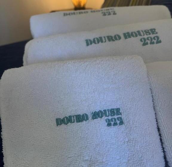 Пансион Douro House 222