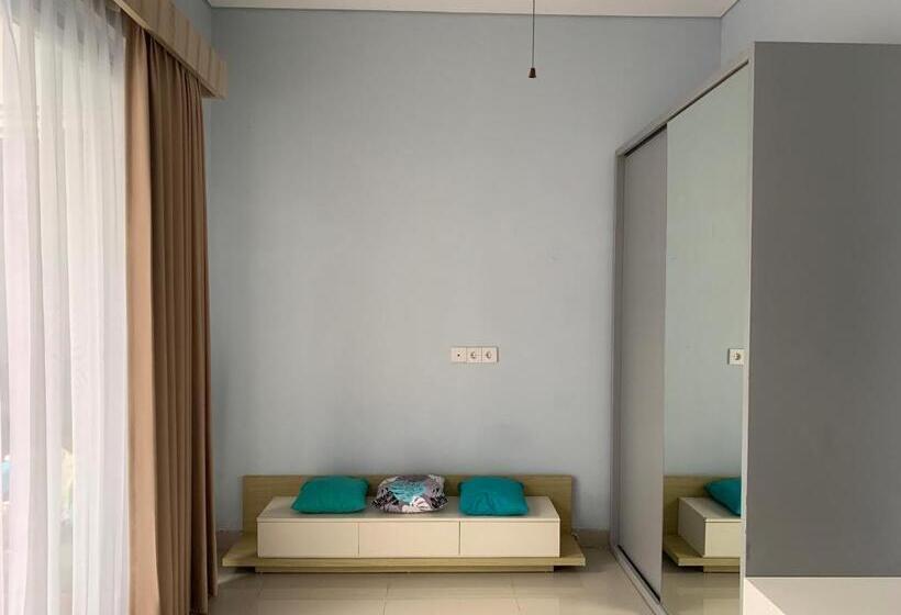 Pensiune Friends Uluwatu Villa