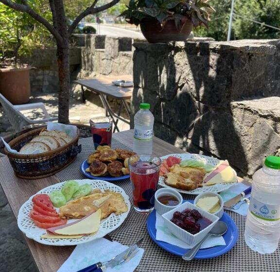 פנסיון Great Wall Guest House