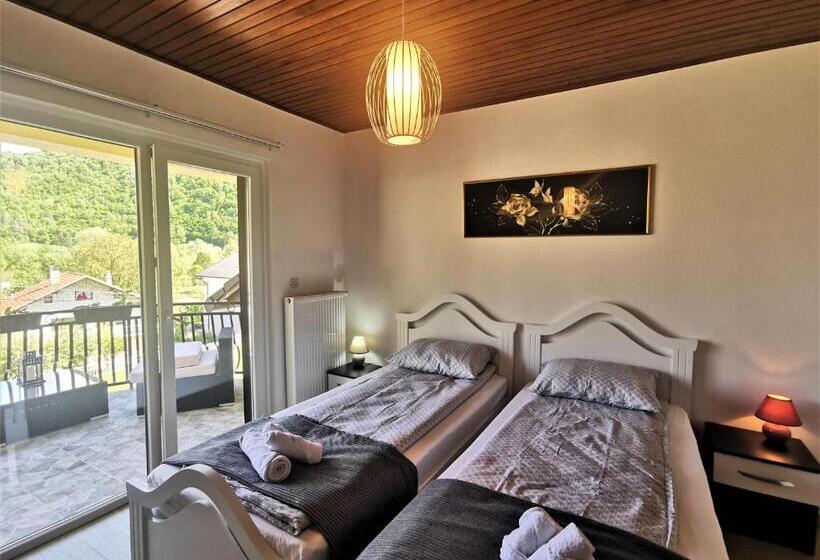 پانسیون Hana Inn   Smjestaj Sa Upotrebom Kuhinje