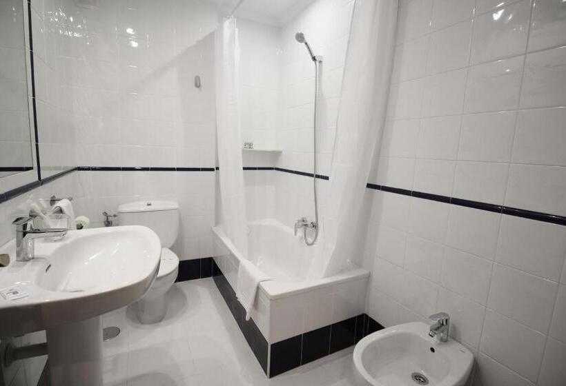 פנסיון Hostería De Adarzo