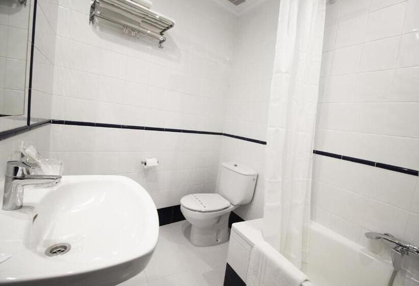 פנסיון Hostería De Adarzo