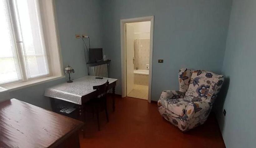 بنسيون Corte Fitti