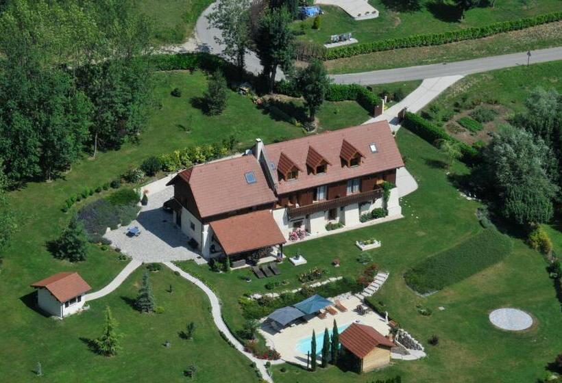 펜션 La Grange De Mon Père