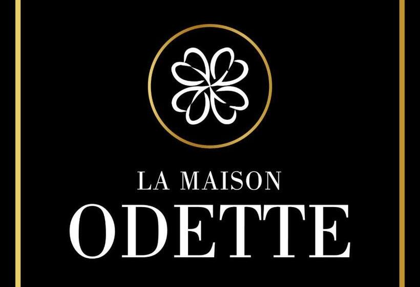 פנסיון La Maison Odette