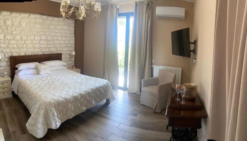 פנסיון La Maison Odette