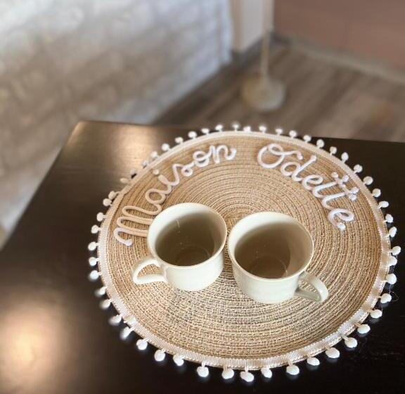 פנסיון La Maison Odette