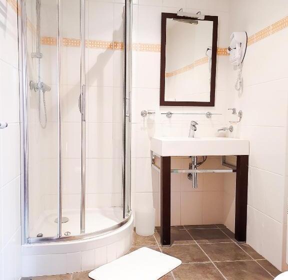 פנסיון Le Haras Des Charmilles