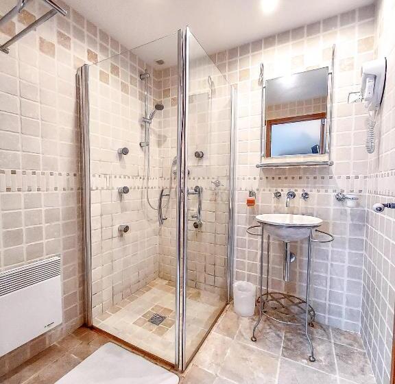 פנסיון Le Haras Des Charmilles