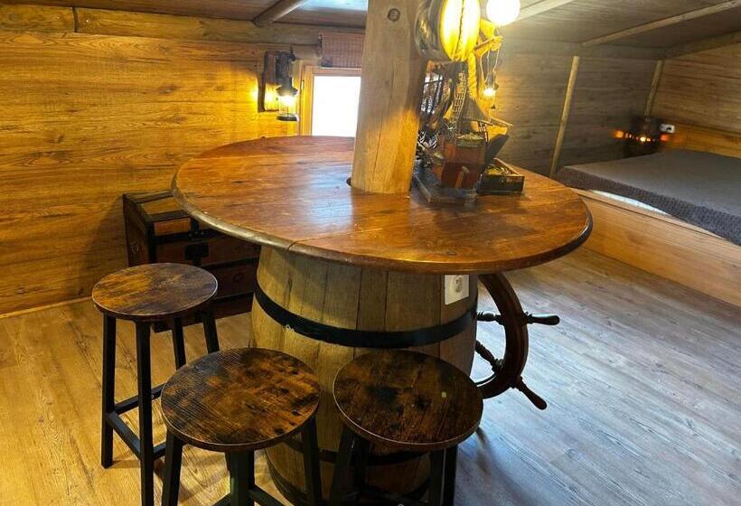 膳宿费 Les Chambres De Paulette Chambres à Thème Jack Sparrow