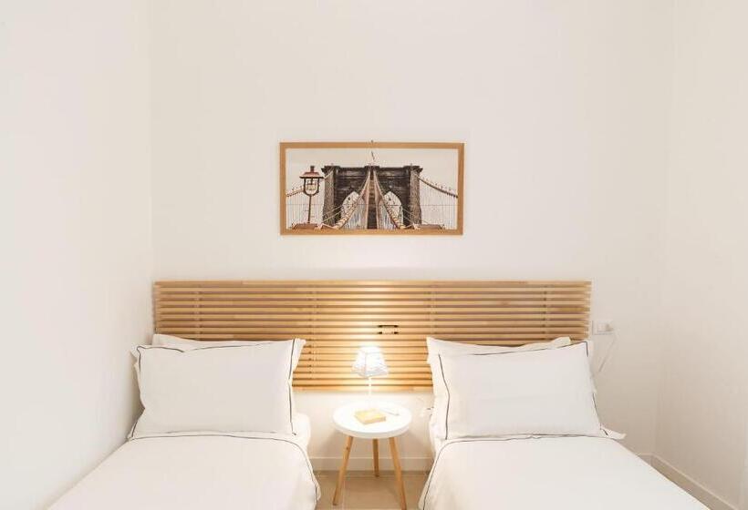 Pension (Hôtel basse catégorie) Mentana Guest House