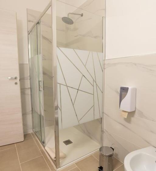 Pension (Hôtel basse catégorie) Mentana Guest House