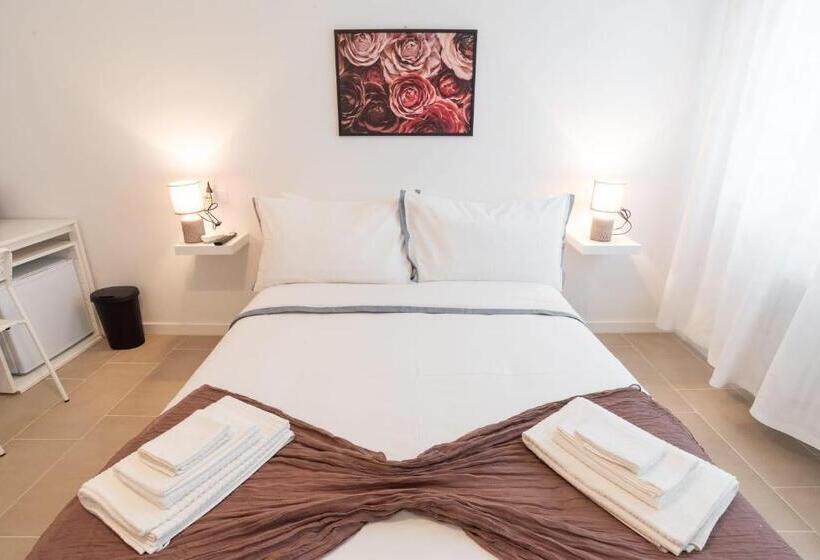 Pension (Hôtel basse catégorie) Mentana Guest House