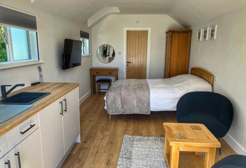 ペンション Mudeford Retreat