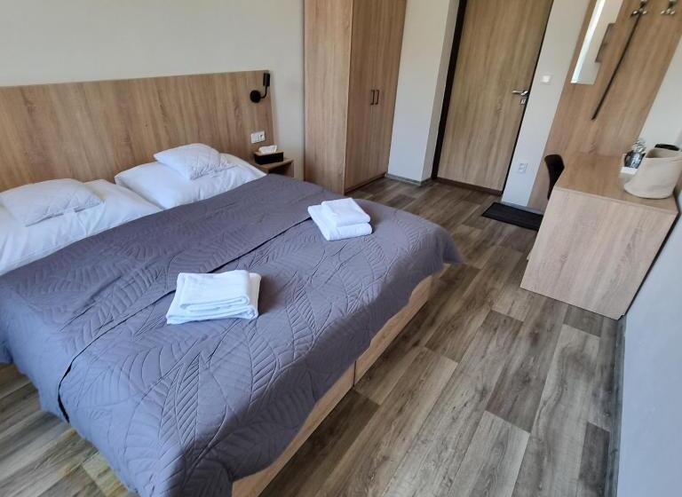 膳宿费 Penzion Brothers U Koňa