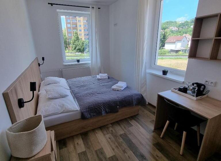 膳宿费 Penzion Brothers U Koňa