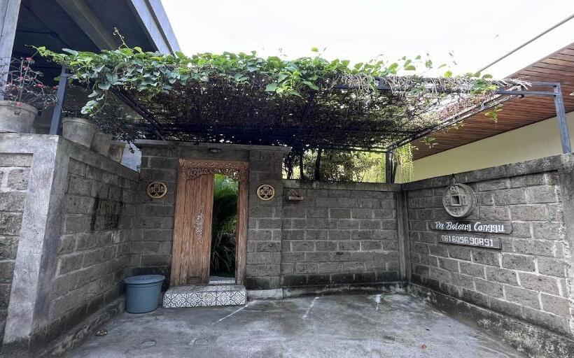 بنسيون Pis Bolong Canggu