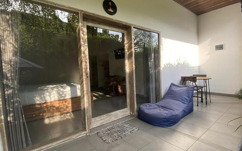 بنسيون Pis Bolong Canggu