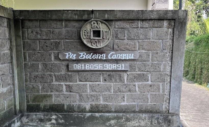 بنسيون Pis Bolong Canggu