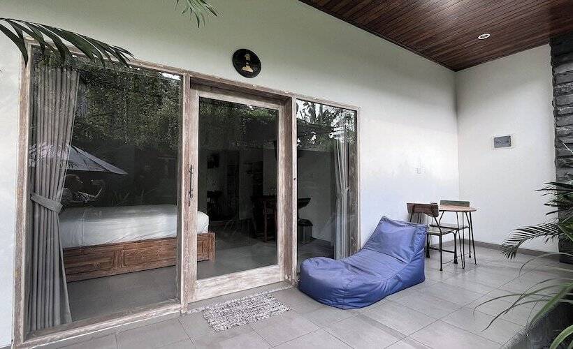 بنسيون Pis Bolong Canggu