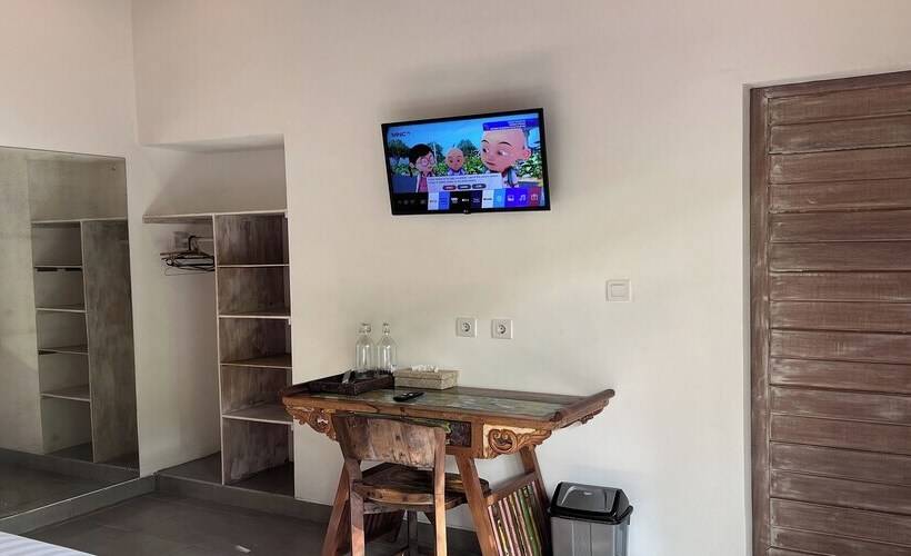 بنسيون Pis Bolong Canggu