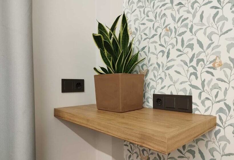 پانسیون Plaza Rooms