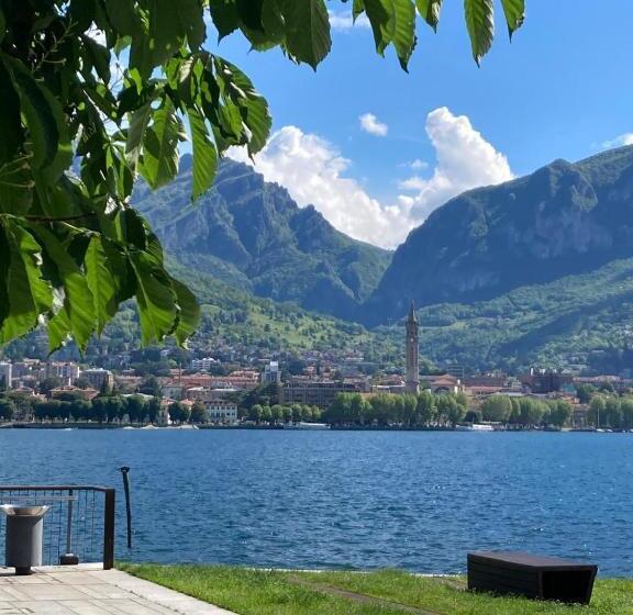 פנסיון Room 1913