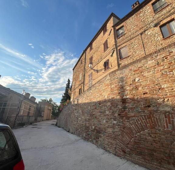 بنسيون Sibilroom Rooms & Wellness