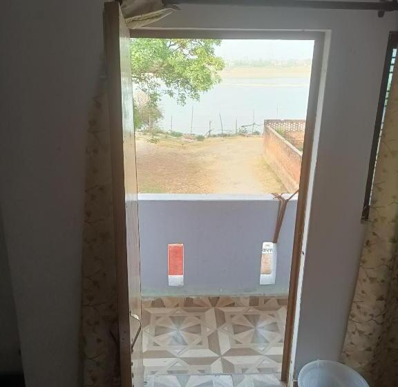 膳宿费 Sunrise Ganga View