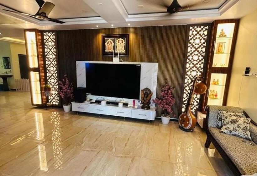 Пансион Vanaway Resort