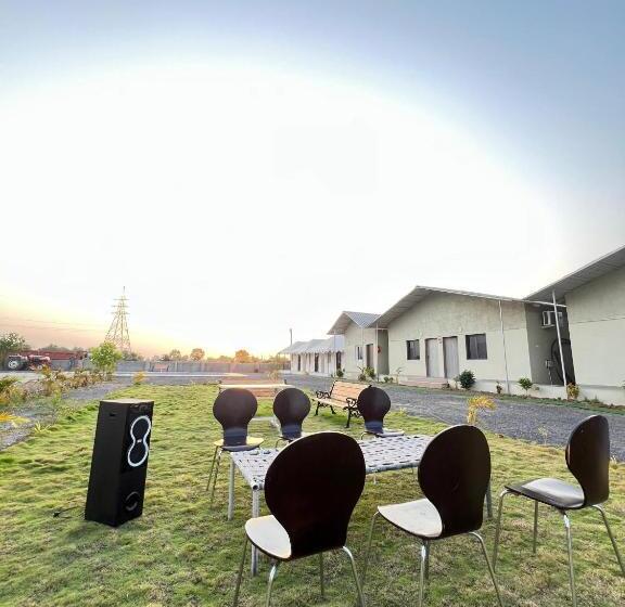 Unity Sunrise Resort   Statue Of Unity