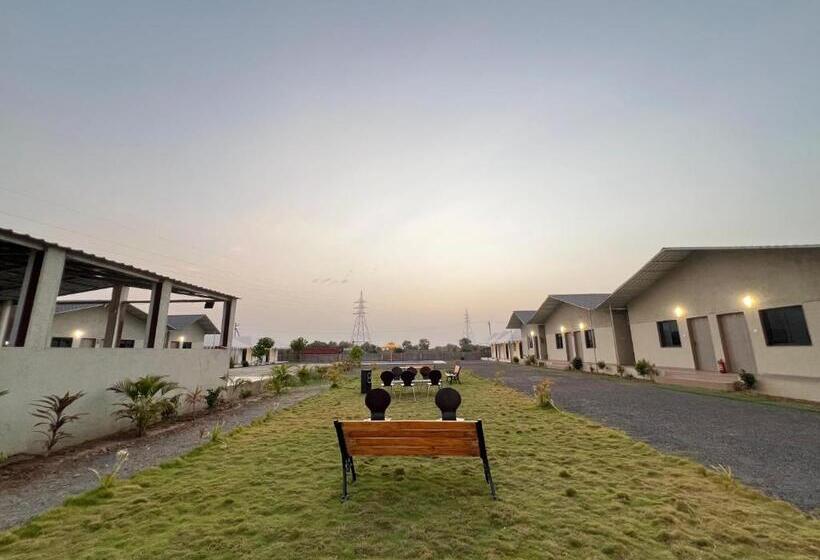 Unity Sunrise Resort   Statue Of Unity