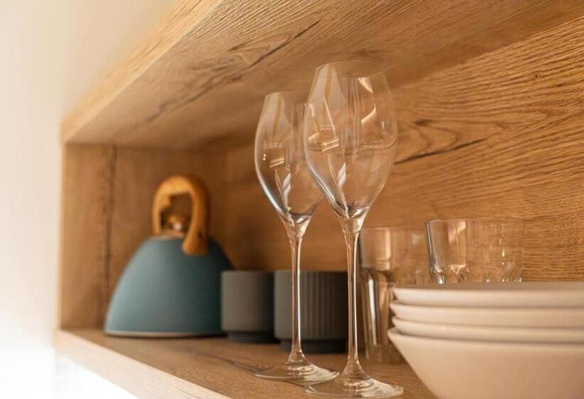 White Wolf Boutique Apartments