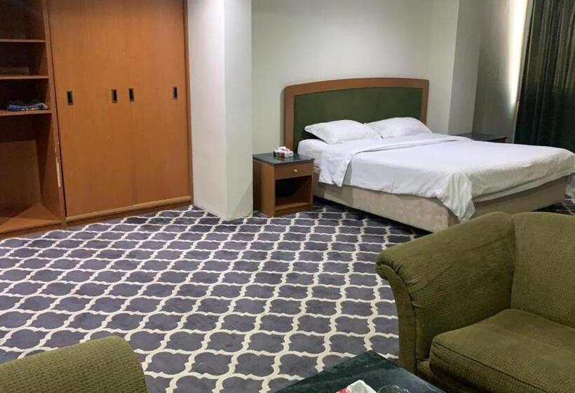 Al Aziziyah Hotel And Suites