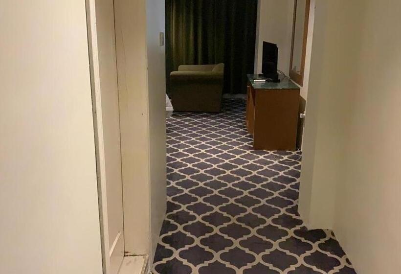 Al Aziziyah Hotel And Suites