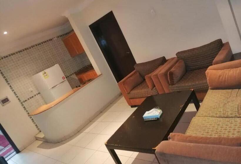 Al Aziziyah Hotel And Suites