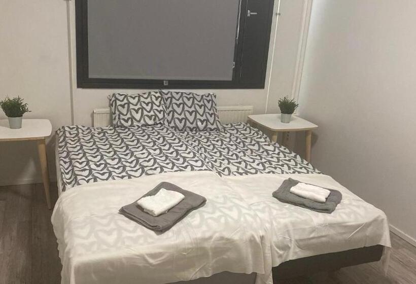 הוסטל Cheap&shared Rooms In Tornio City