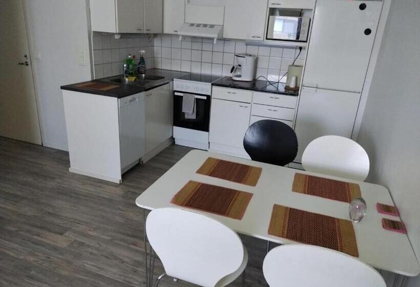 הוסטל Cheap&shared Rooms In Tornio City