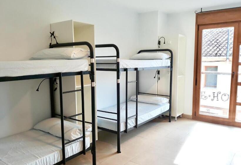 ユースホステル Hornillos Meeting Point