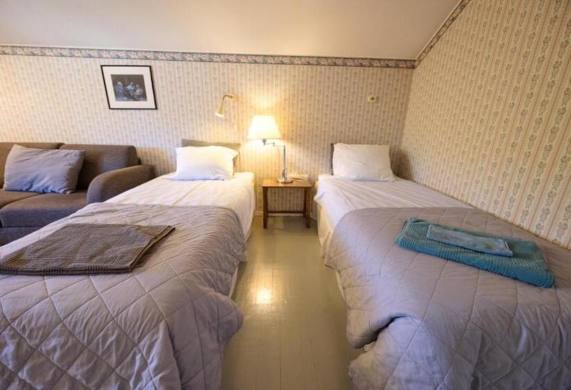 ユースホステル Liekorannan Majatalo  Kodinomaista Majoitusta Rautatieasemaa Vastapäätä