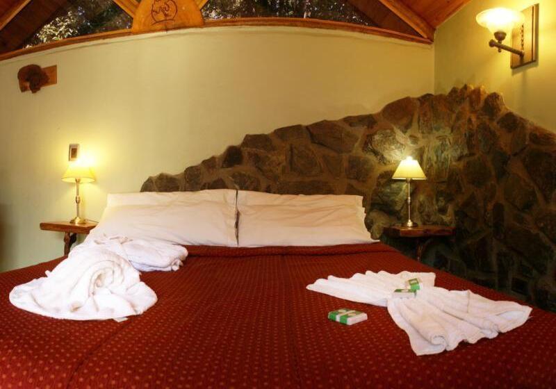 Hostel Portal Del Tala Centro Ecoturístico