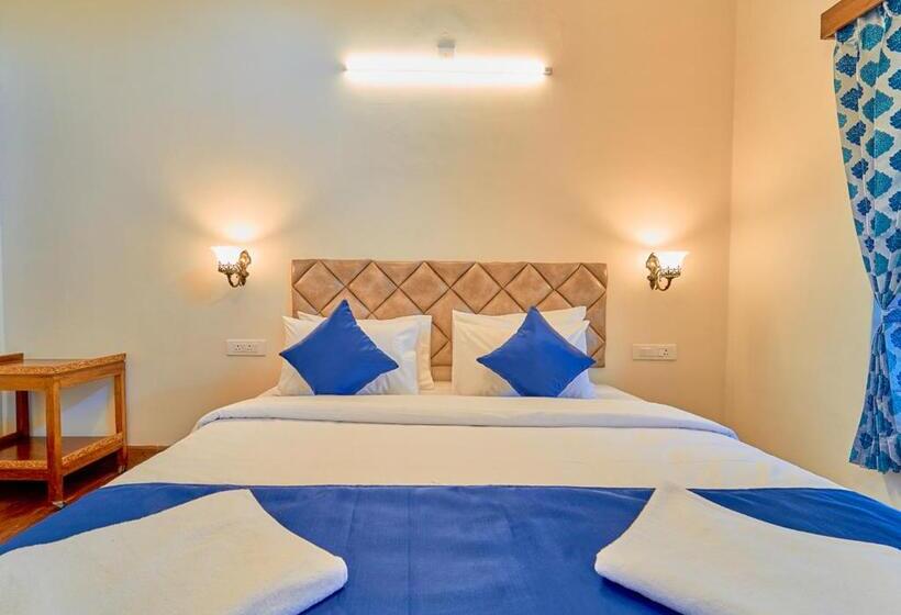 旅馆 Vintage Inglenook Premium Ooty Bungalow By Voye Homes