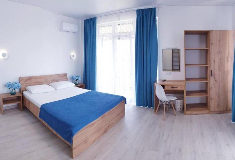 هاستل Zatokas Sun Club