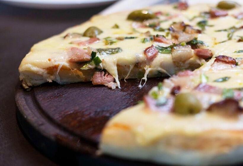 Atlas Grand Hotel Ituzaingo