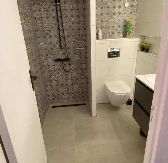 B&b In De Aap Gelogeerd