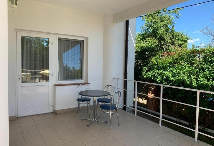 تختخواب و صبحانه комфортабельный коттедж